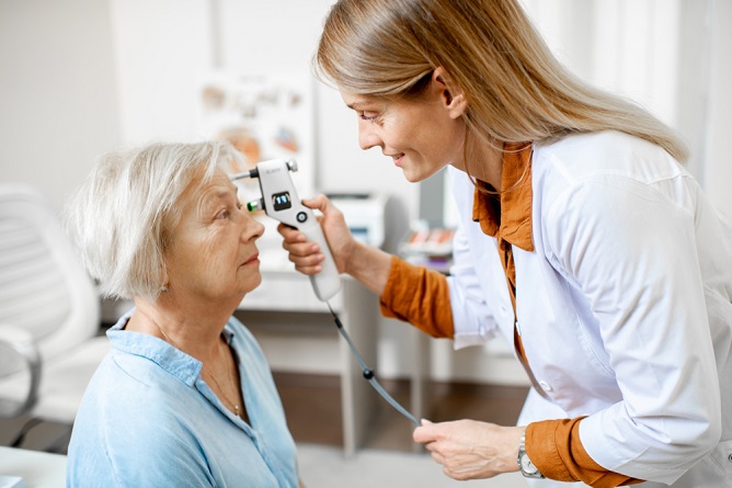 eye-care-tips-to-help-seniors-maintain-good-vision